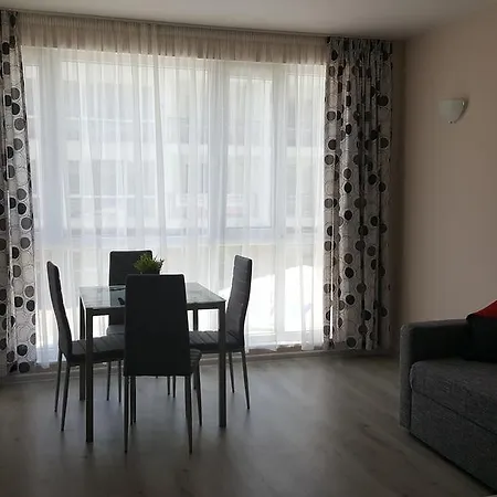 In Casa Del Sol Apartcomplex